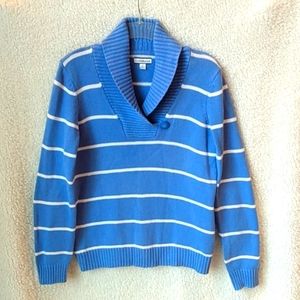 Croft&Barrow M purple and white. Sweater